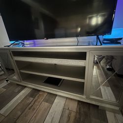 Entertainment Center (like new) 