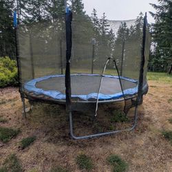 Trampoline 12 Feet with Safety Enclosure