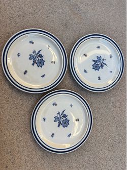 NEWCOR Japanese Vintage Plates (Set of 3)