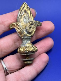 Vintage Brass Lamp Furniture Topper Finial