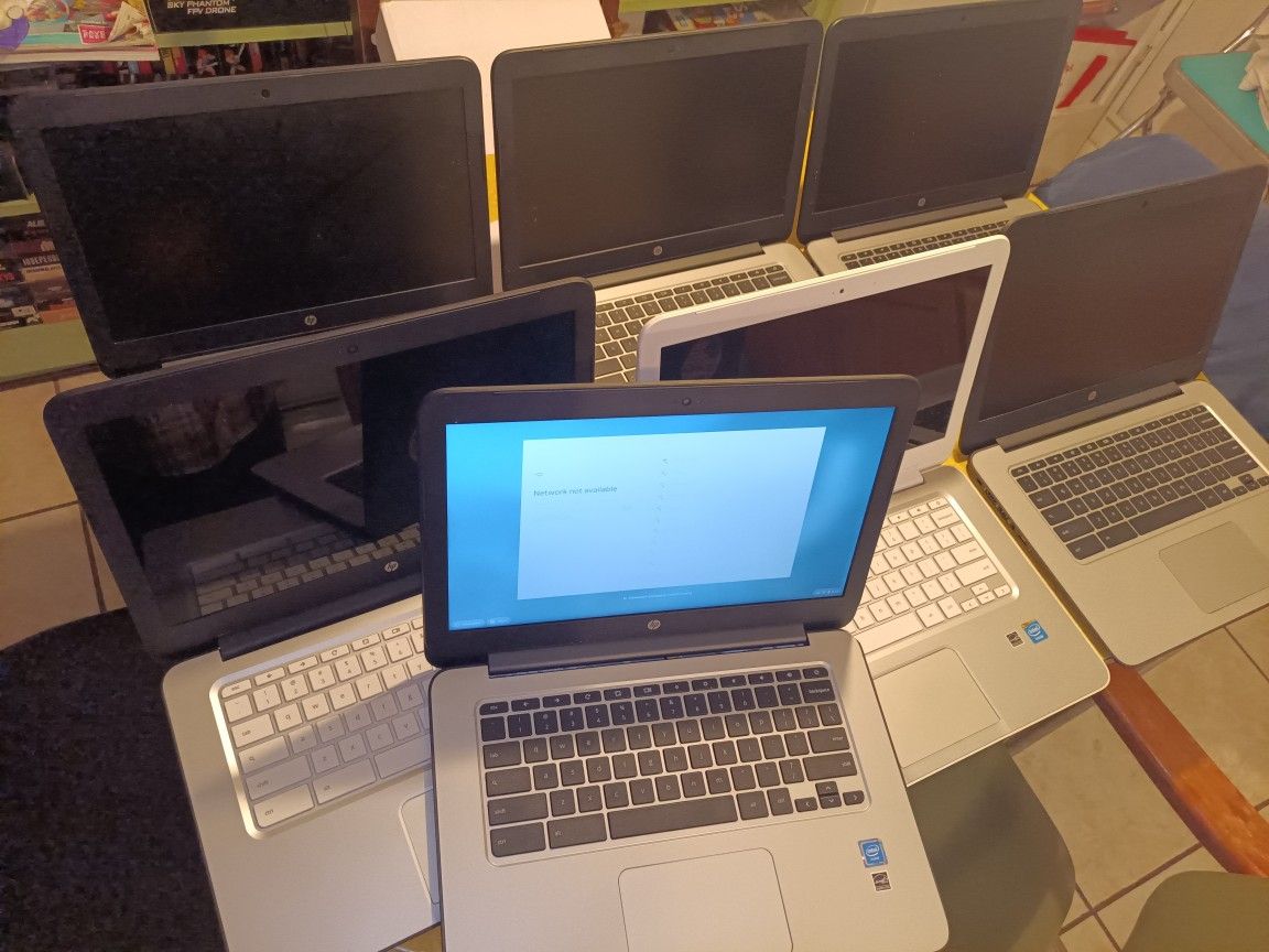 Chromebook Lot Of 7