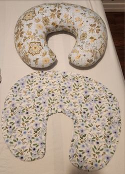 Boppy Nursing/Breastfeeding pillow