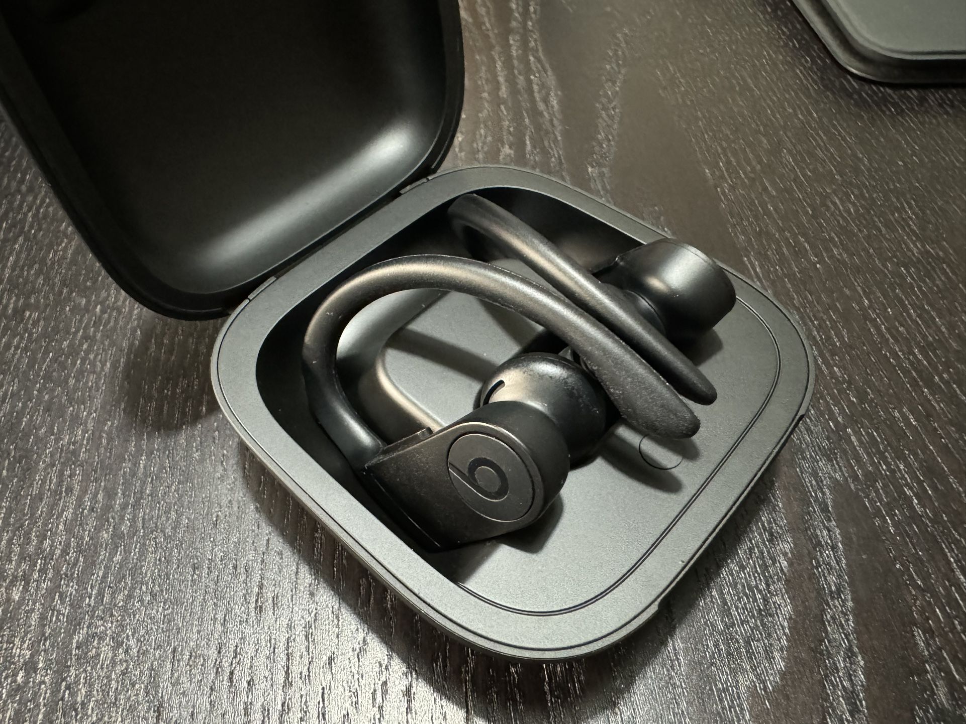 Beats Powerbeats Pro Black