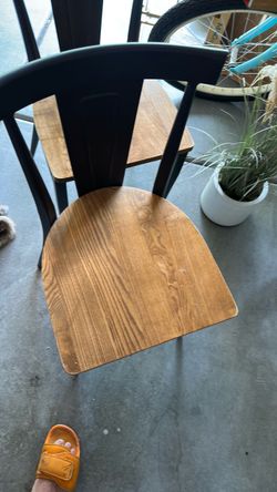 2 chairs