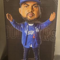 ICE CUBE Bobblehead