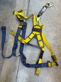 Roofer harness / solar harness