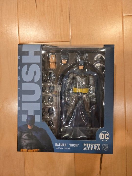 Mafex Batman Hush Blue
