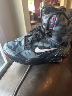 Nike High-Top Sneakers Denim Camo Pink Accents