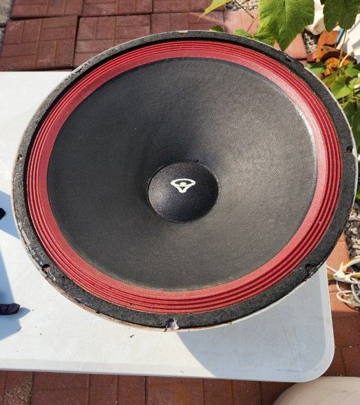 Cerwin Vega Woofer 18"