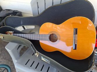Takamine Classic 132S Acoustic Guitar