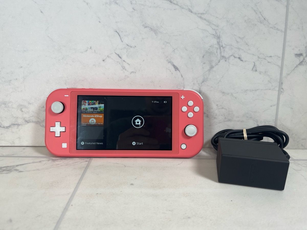 Nintendo Switch Lite – Pink  (A1G009397)
