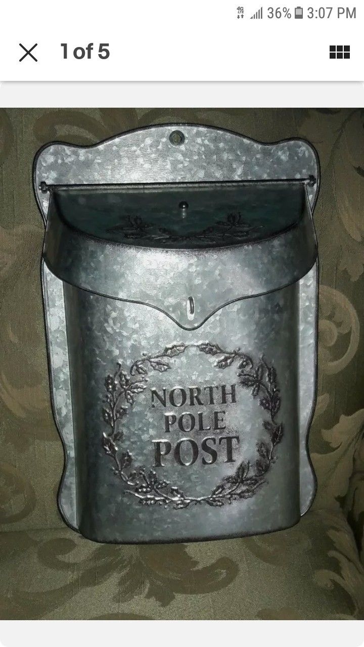 NORTH POLE LETTERS TO SANTA MAILBOX