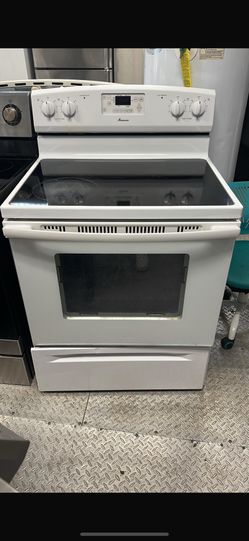 Amana 30” Electric Glass top  Stove 