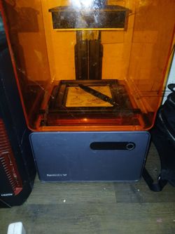 Formlabs 1+ resin printer