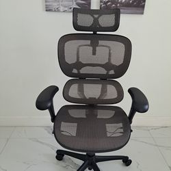 Open Plan Executive office chair mint condition like new