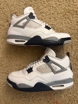 Size 9 (Used condition, without box) - 2025 Air Jordan 4 retro white cement OG