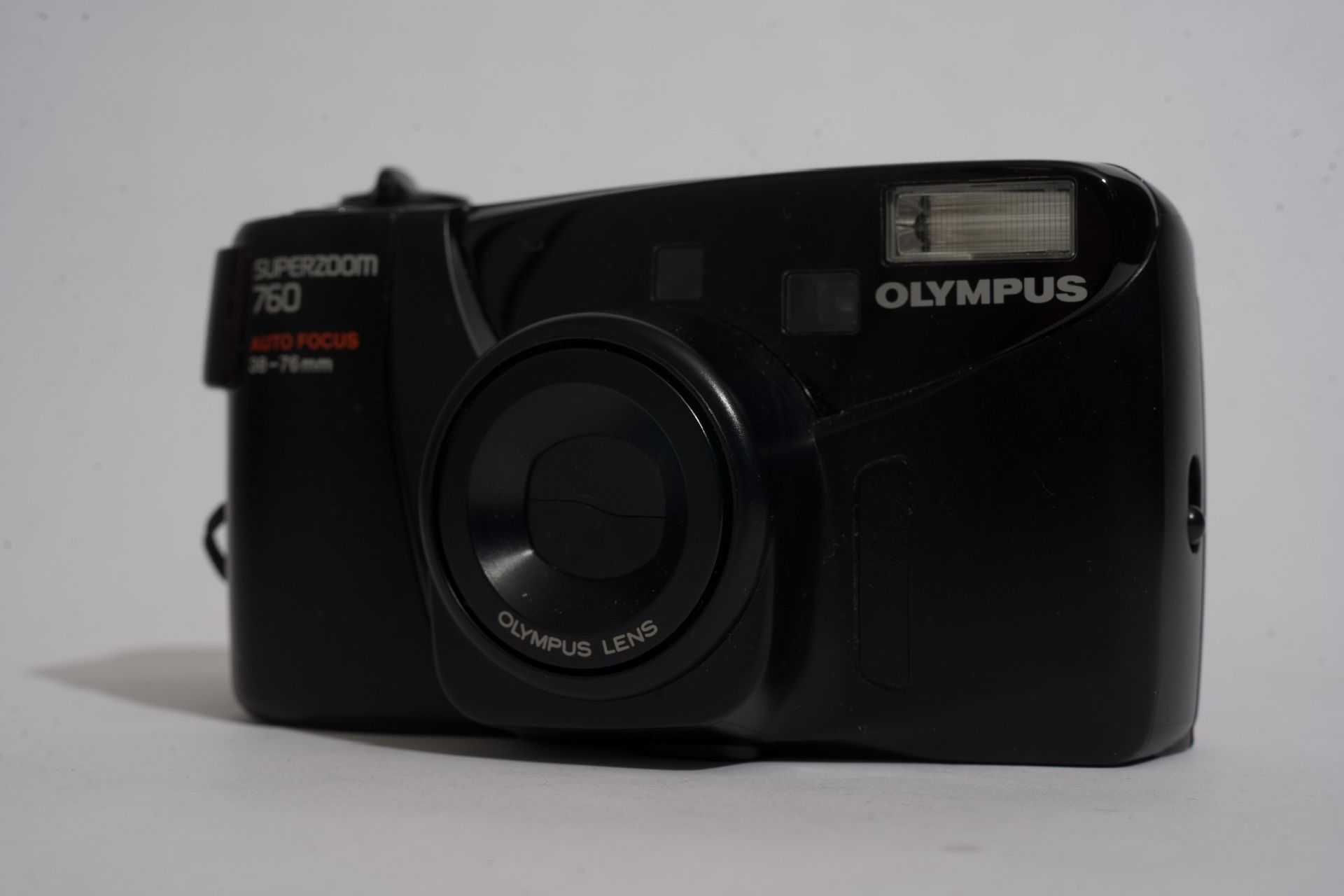 Olympus SuperZoom 760 35mm Film Camera