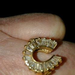 Ladies diamond horseshoe ring