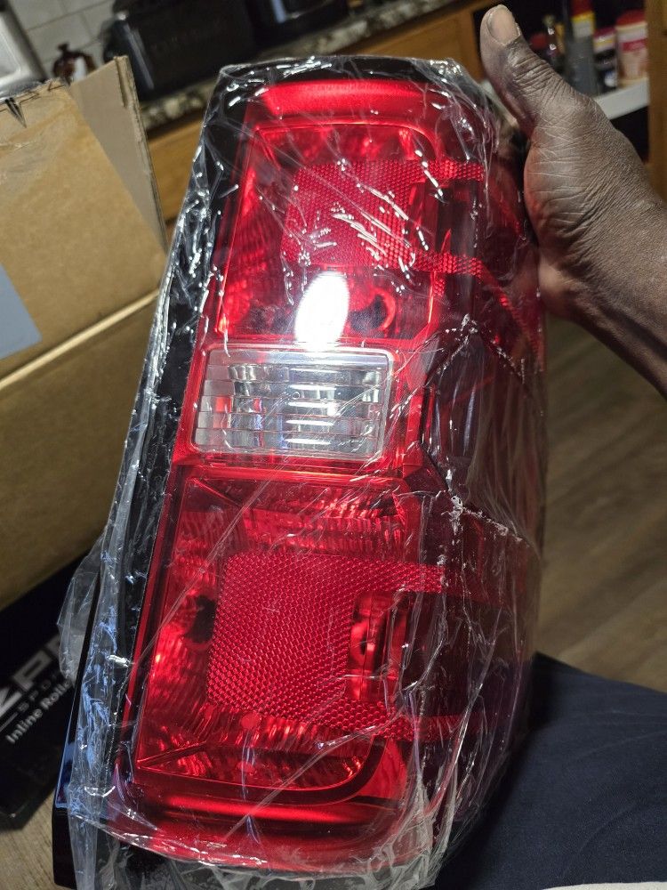Nakuuly Factory Right Taillights Style Taillights Assembly Compatible With 2016-19 Chevy Silverado 1hd Gmc Sierra 3500 Hd Right Side Only # 383