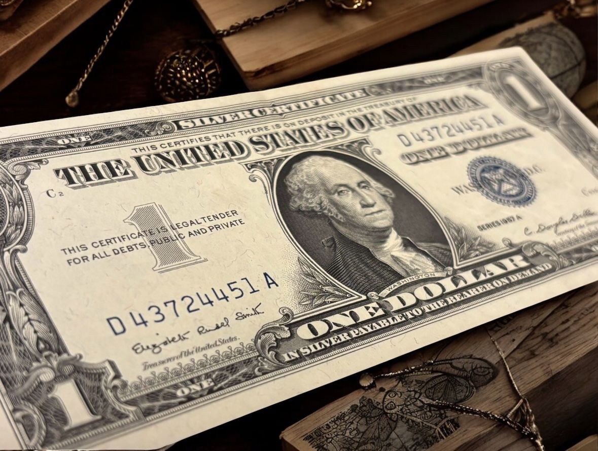 $1 1957. Collectible Banknote USA.