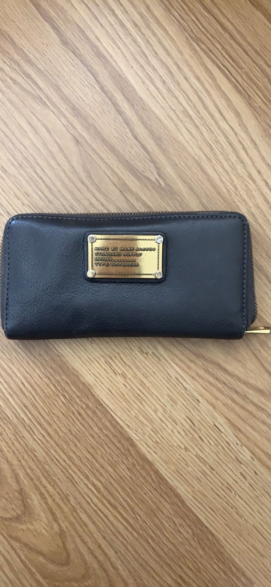 MARC JACOBS leather zip around wallet dark grey