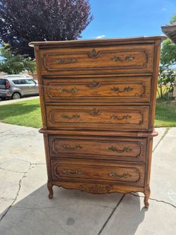 Dresser 5 drawers