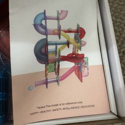 Magnetic Building Tiles And Ball Run