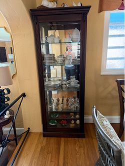 Display case