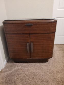 Vintage cabinet