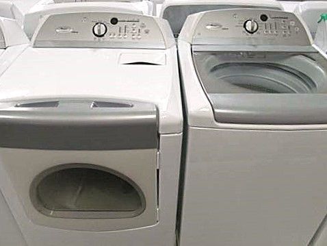 NEW Electric Washer and Dryer Pair