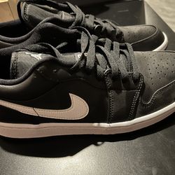 Jordan 1 Low