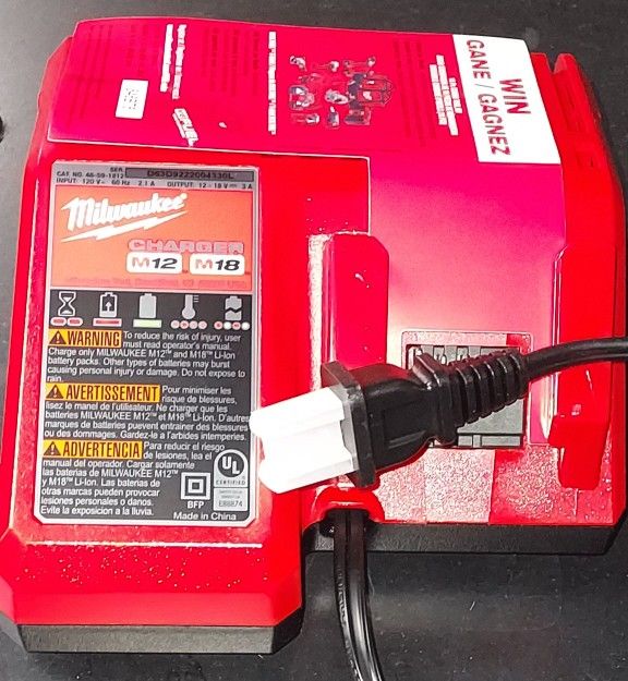 Milwaukee M12,M18 Charger(new)