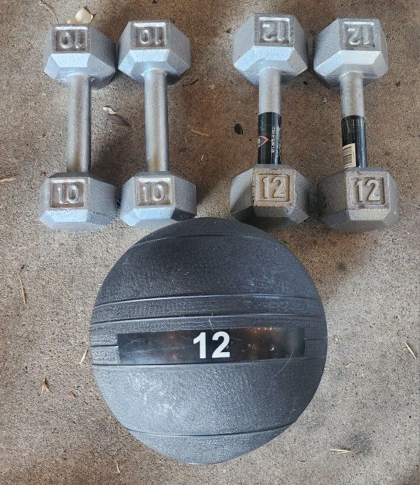 Dumbbells and Medicine Ball Set