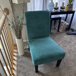 Stylish Green Slipper Chair