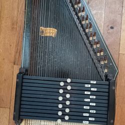 Vintage Auto Harp