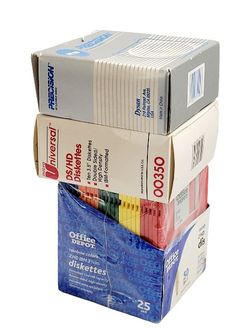 (Lot Of 3) 2HD 1.44 MB IBM 3.5" Diskettes (1) Sealed 50Pk (16) Other Diskettes (3) Macintosh System/Others Used. See Pics. The image shows packs of Of