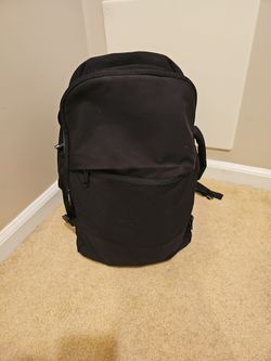 Backpack With Many Pockets Inside 