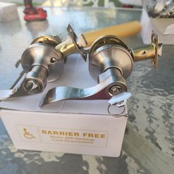 Chapas con su llave son 2 x 30