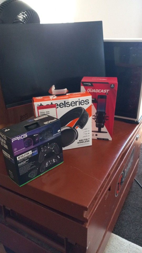 Gaming Computer/ Everything You Need
