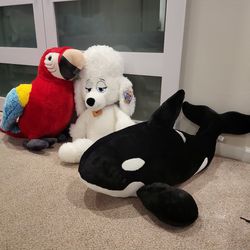 Large Stuffed Animals 