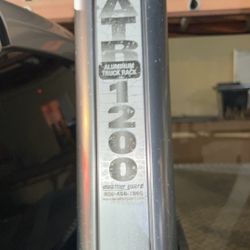 Ladder Adjustable Rack 