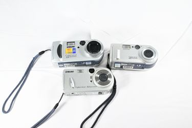 Sony cybershot compact flash camera