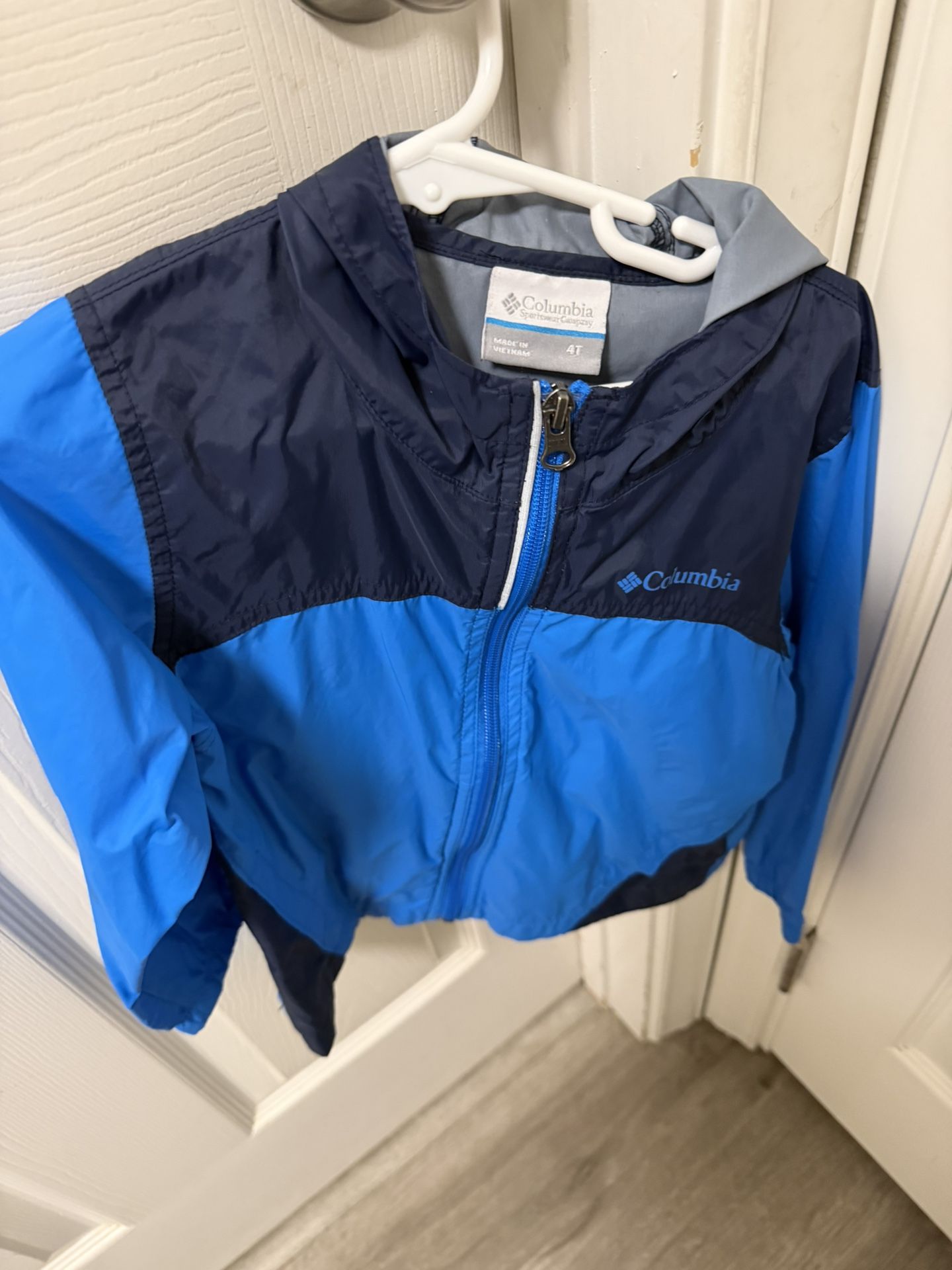 Columbia 4t Rain Jacket