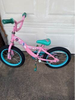 BICYCLE for a very small child; cross streets are Arapaho & Waterview