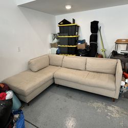 Sectional Couch / Sofa 