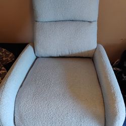 Smaller Recline Type Chair
