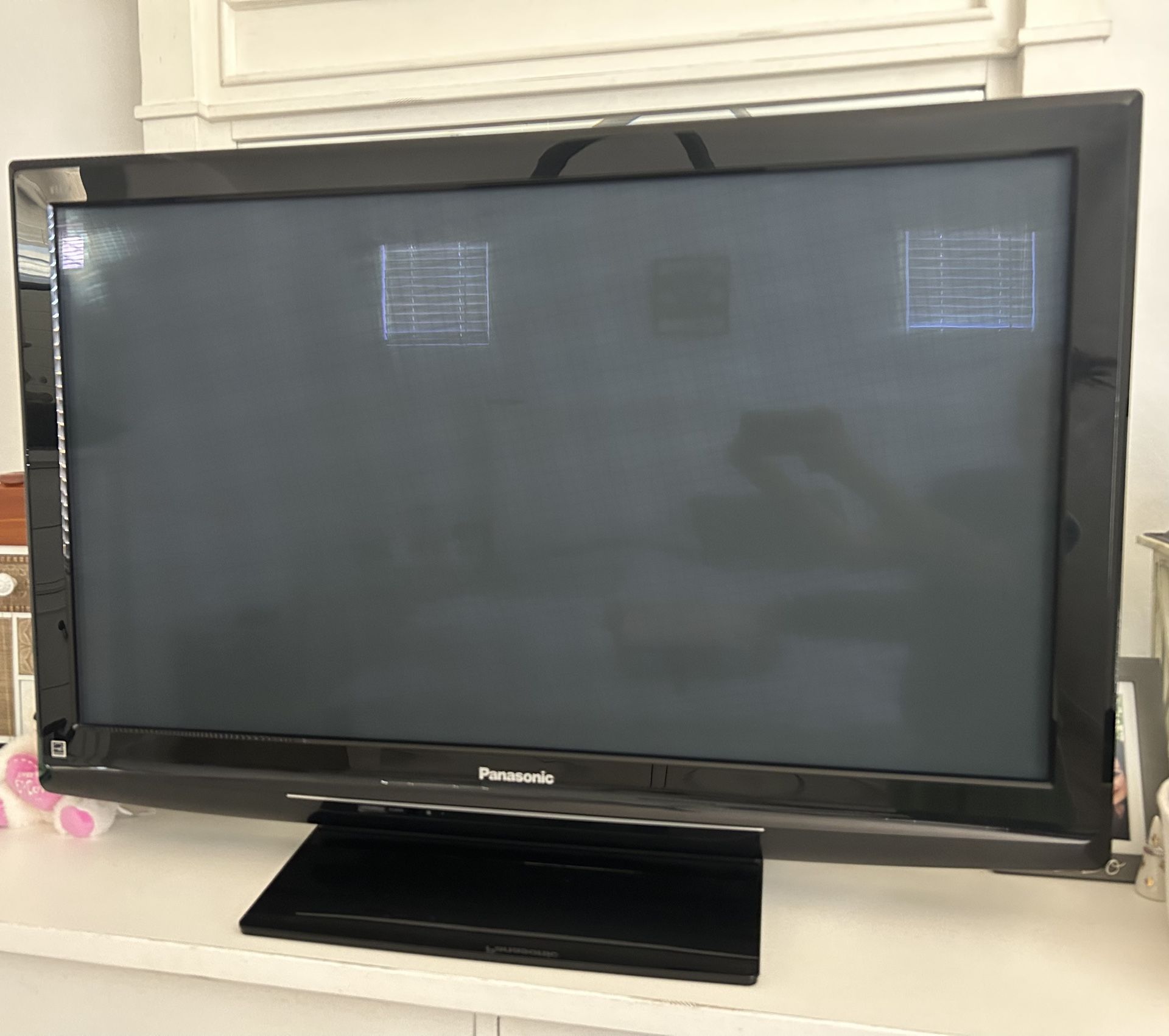 Panasonic 42” Plasma TV for Sale in Gilbert, AZ - OfferUp