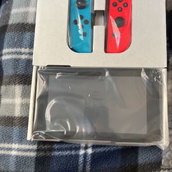 Nintendo Switch 