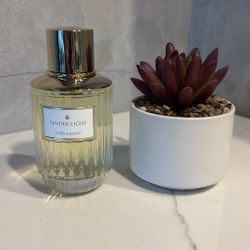 Tender Light Perfume