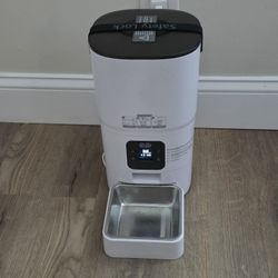 PITPET AUTOMATIC CAT FEEDER